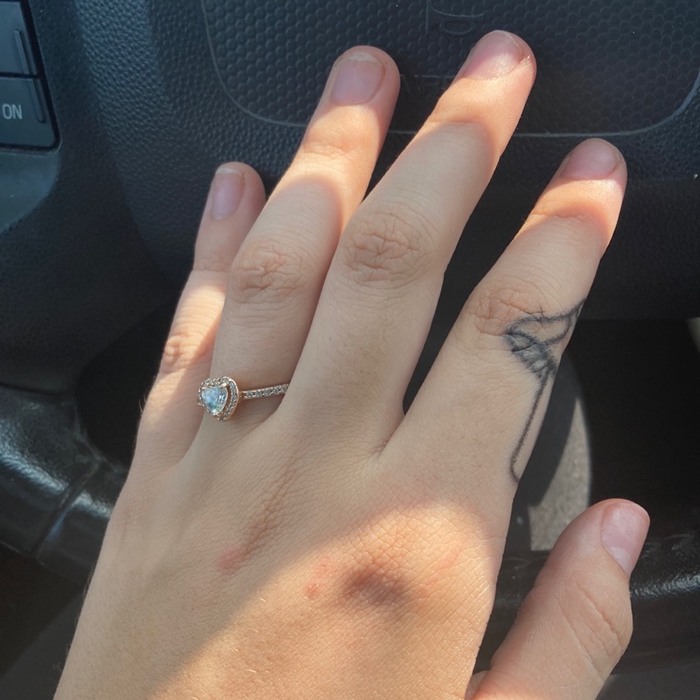 pandora rose gold promise ring :)